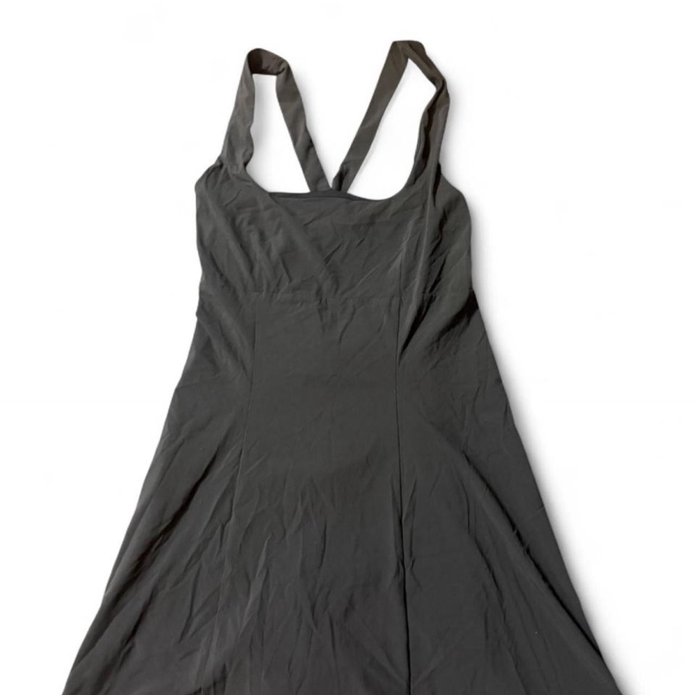 Exercise Dress Cross Back in Black